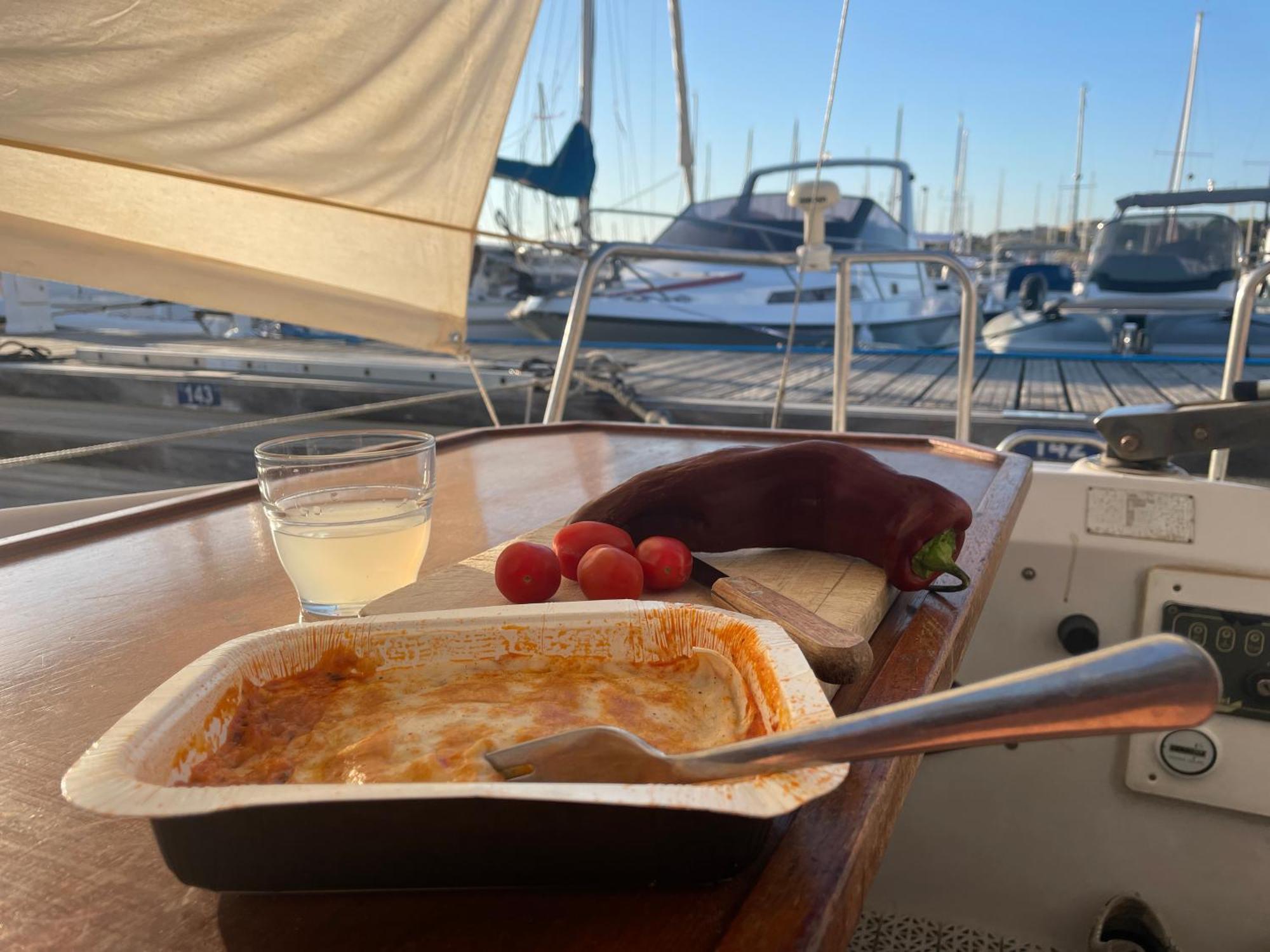 Saint-Raphaël Yacht Studio Galarne מראה חיצוני תמונה